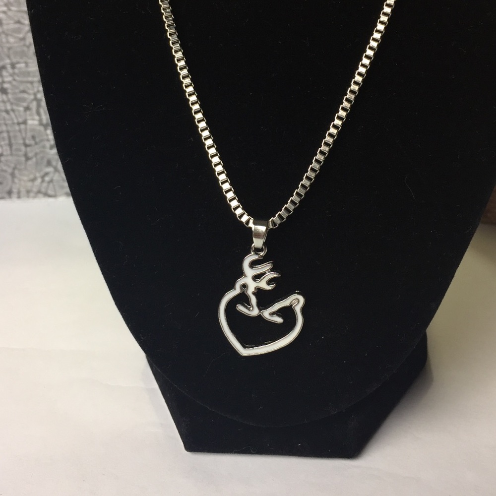 Browning White Deer Necklace Earring Set